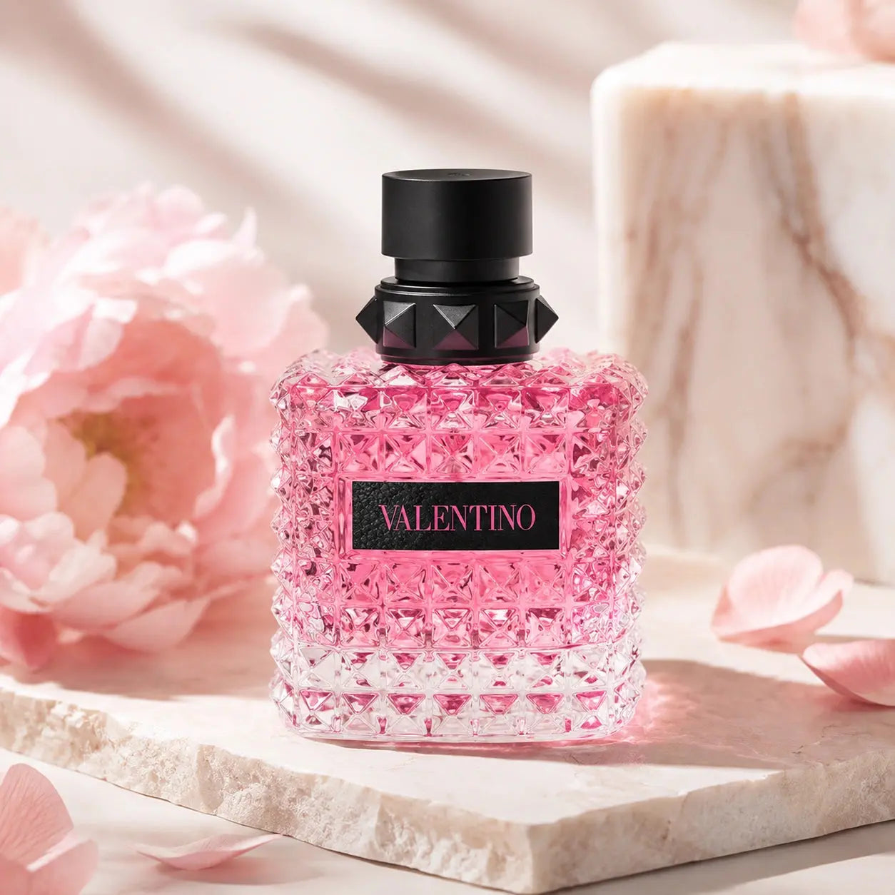 Valentino Donna Born In Roma Eau de Parfum 50ml for women in a soft pink luxury setting at Gadgets Online NZ