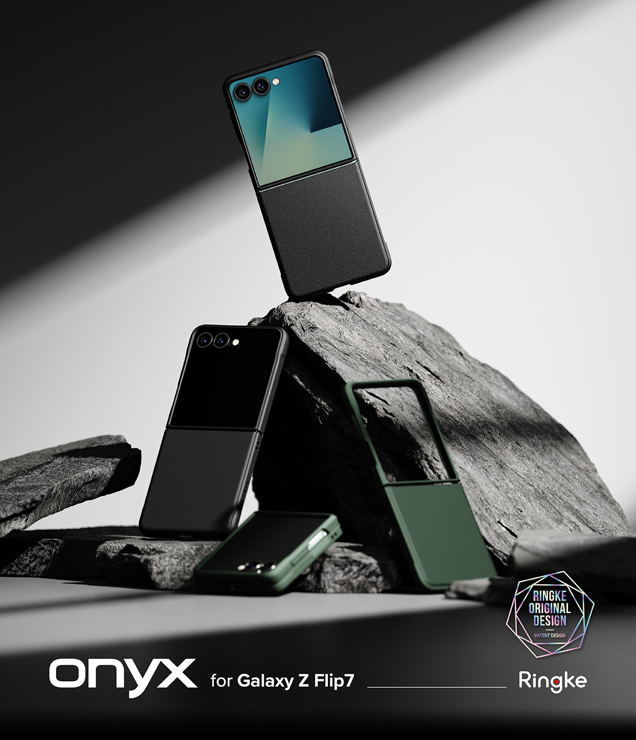 Close-up view of the fingerprint-resistant granulate texture and anti-slip micro-dots on the Ringke Onyx Z Flip 7 case.