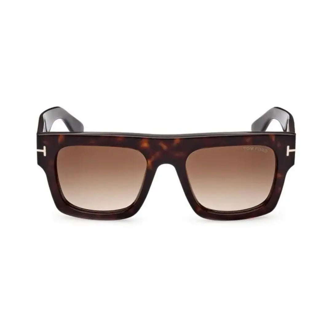 Tom Ford FT0711 Fausto sunglasses with tortoiseshell frame and gradient lenses on a white background