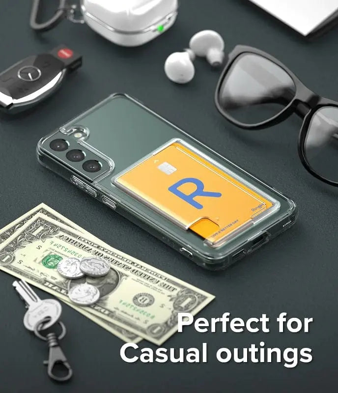 Perfect case for holding cards and cash