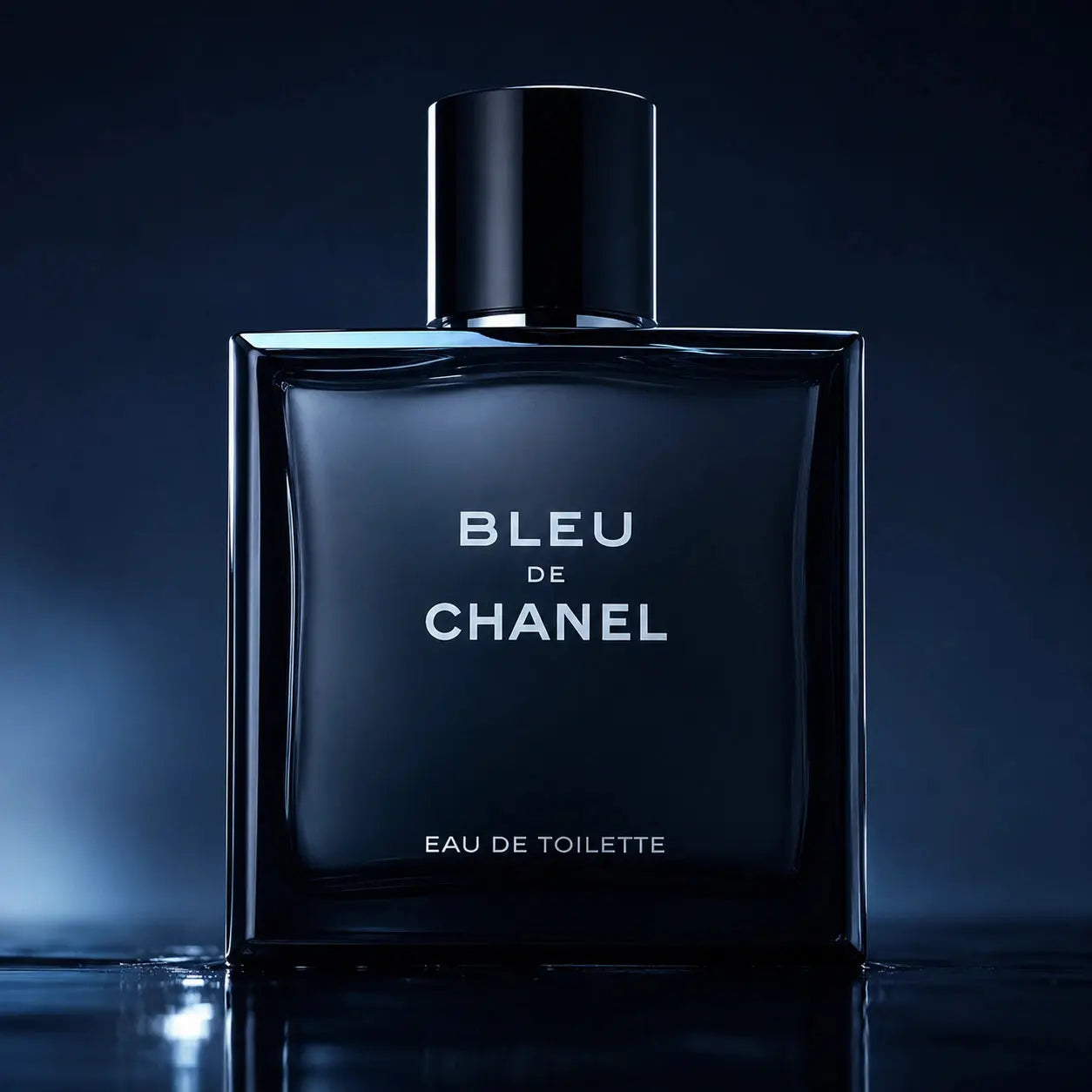 Chanel Bleu De Chanel Eau de Toilette 100ml for men close-up product image at Gadgets Online NZ