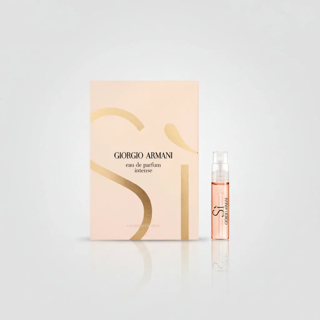 Armani Si EDP Intense 1.2ml sample vial, featuring a warm, blackcurrant and vanilla fragrance for women.&nbsp;