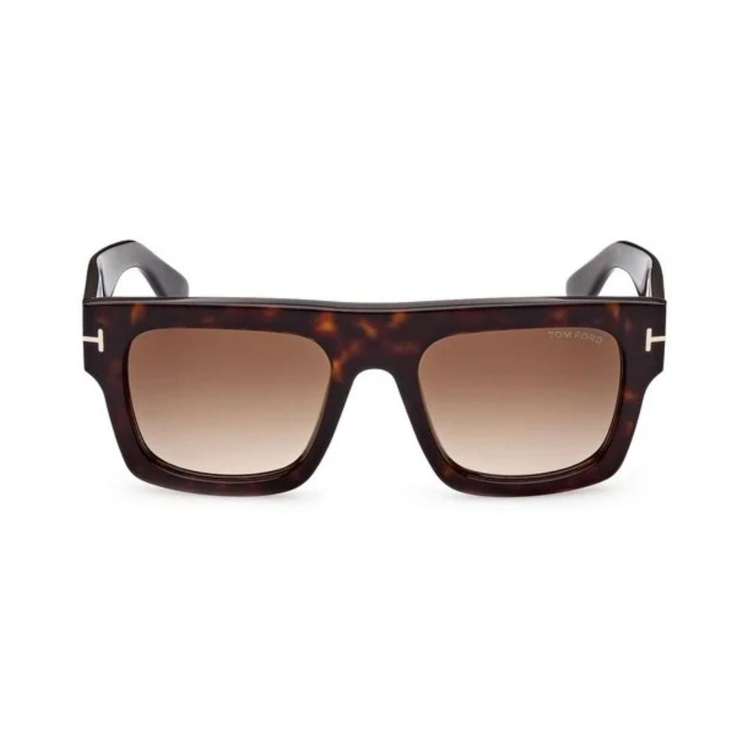 Tom Ford FT0711 Fausto sunglasses with tortoiseshell frame and gradient lenses on a white background