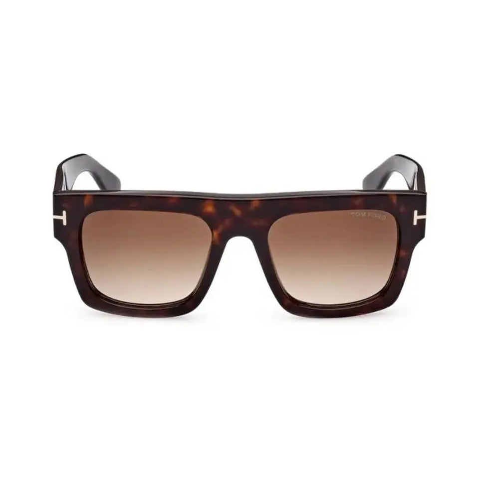 Tom Ford FT0711 Fausto sunglasses with tortoiseshell frame and gradient lenses on a white background