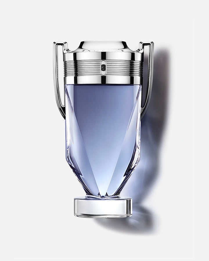 Rabanne Invictus Eau de Toilette 200ml current trophy bottle detail